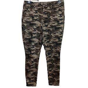 EUC No Boundaries Camo Green, Tan, Brown, Black Pants Junior 15